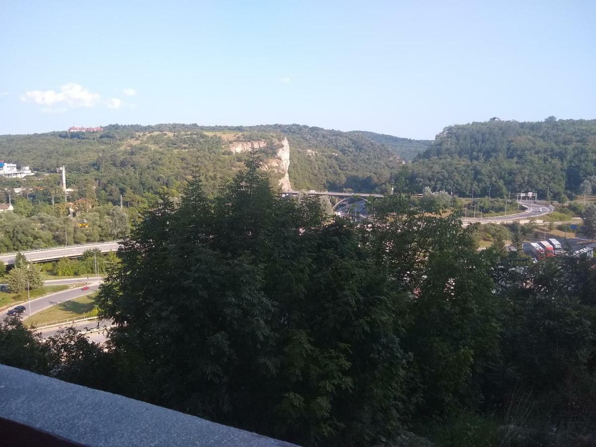 Апартамент "Скален Венец" Veliko Tarnovo Exterior photo